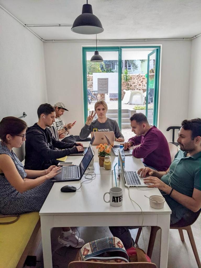 Be Bold Hostel Αττάλεια Εξωτερικό φωτογραφία